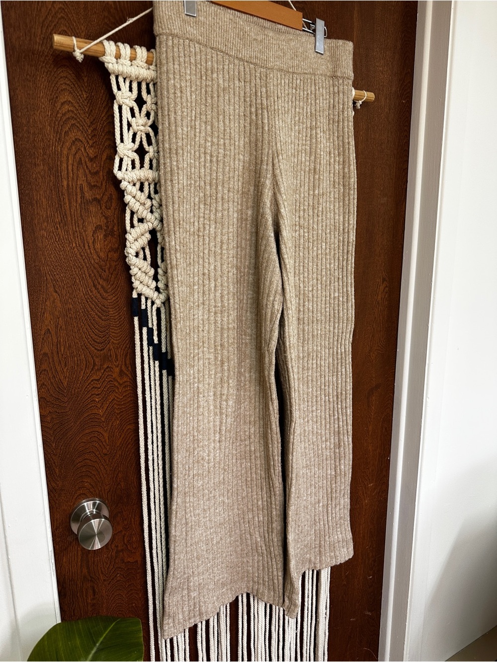 H&M Ribbed Knit Wide-Leg Lounge Pants - Picture 2 of 6